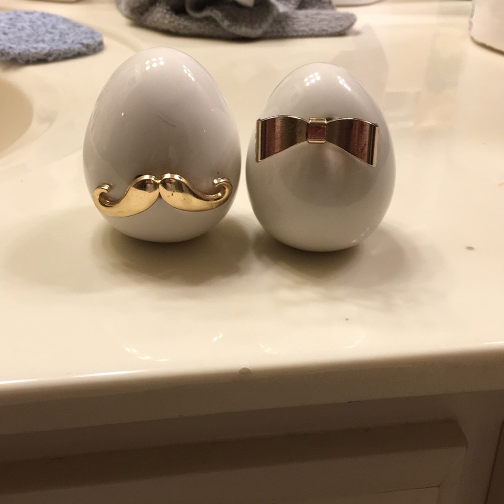 Cute Mr. Egg and Mrs. Egg